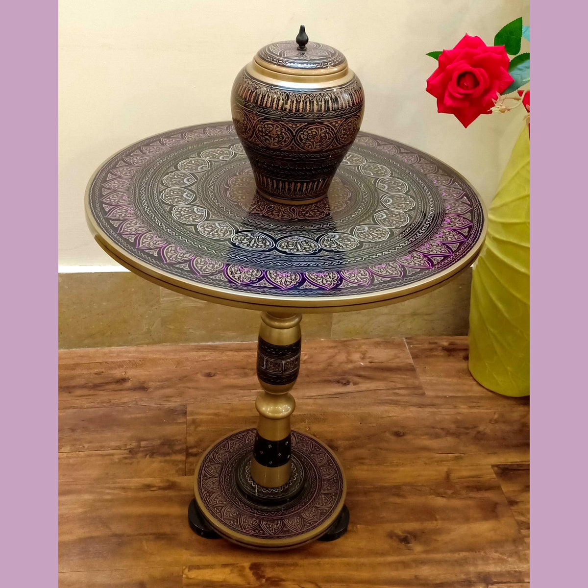 Royal Black Lacquer Art Wooden Coffee Table with Candy Jar
