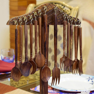 Kitchen utensils set