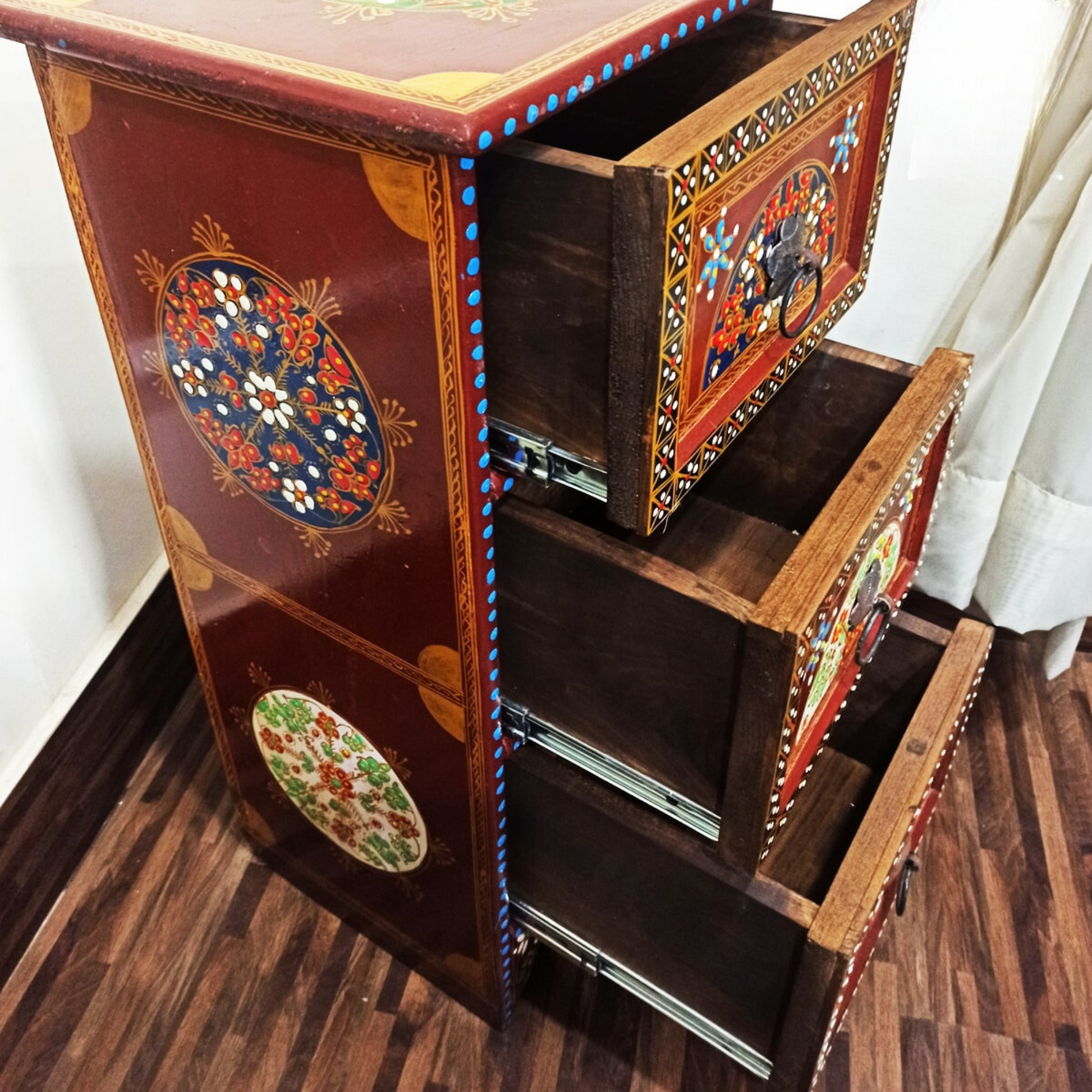 Wooden Swati Chester with 3 Drawer