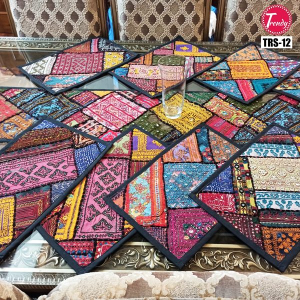 Sindhi Hand Embroidery Runner Set And Place Mat Set TRS-012 - Trendy Pakistan